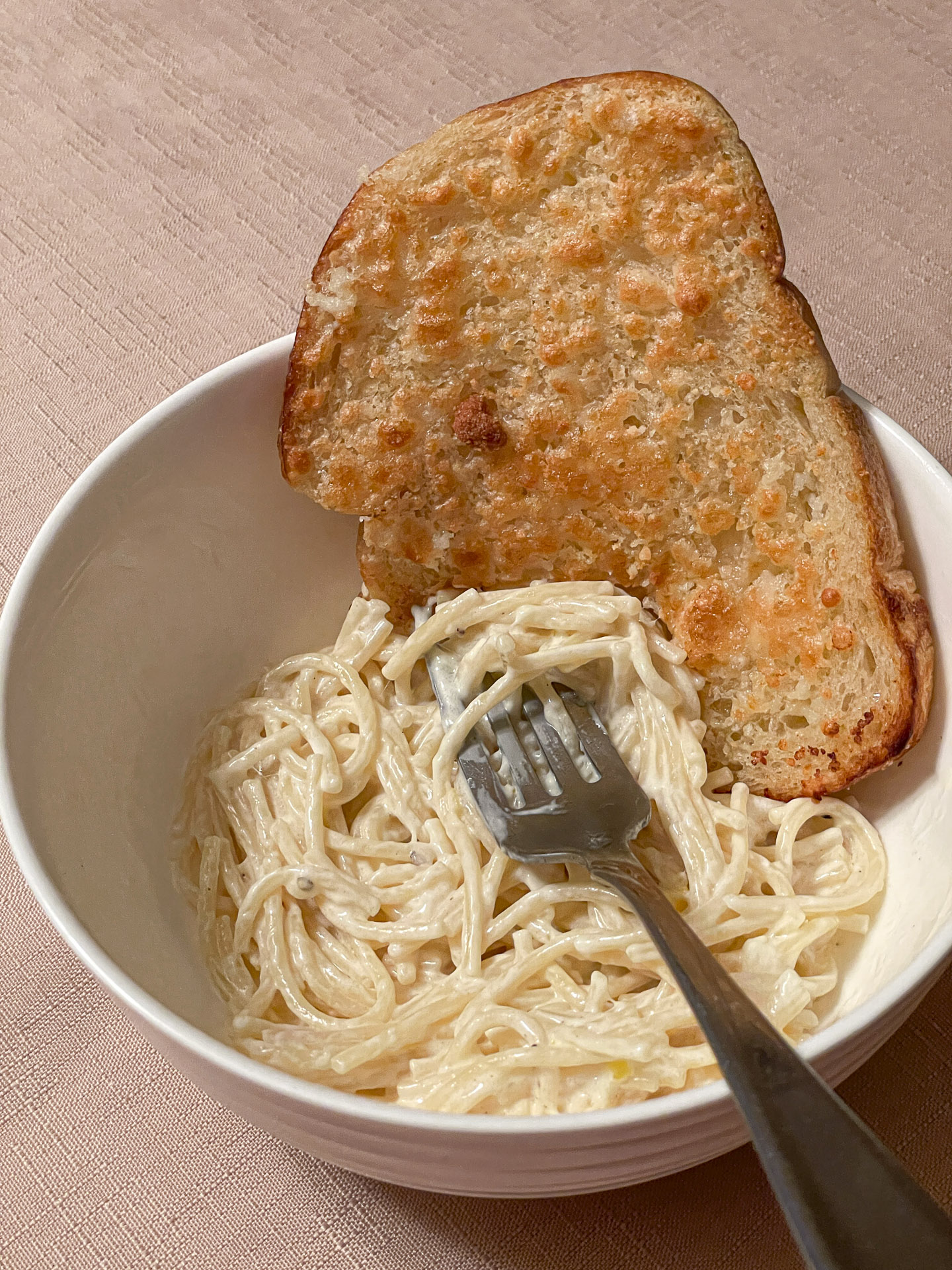 Garlic Lemon Pasta & Garlic Bread