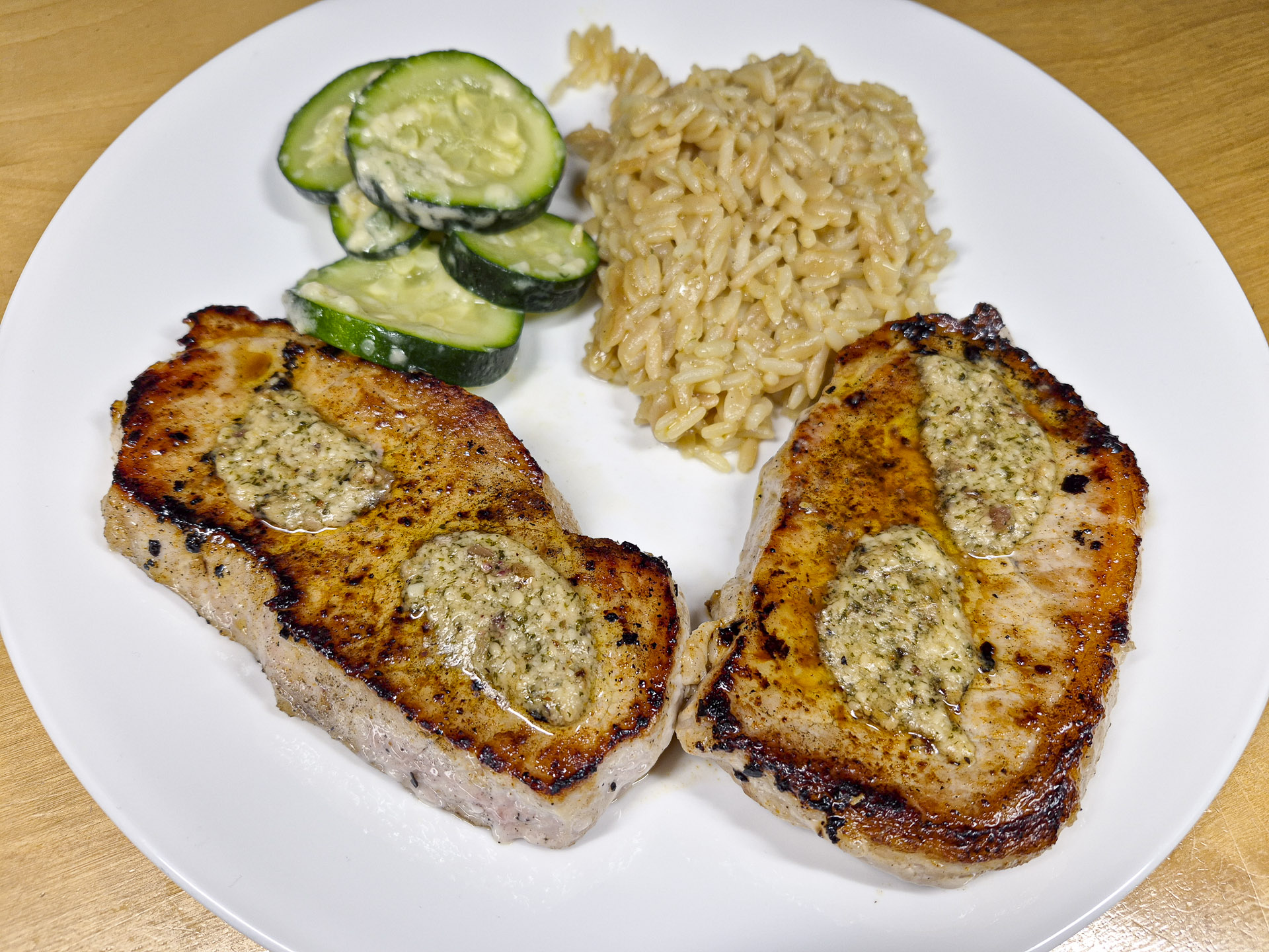 Boneless Pork Chops w/Rice & Squash